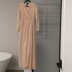 Lulu's Maxi Dress in Peach